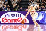 耳朵缝针后带伤出战！贾赛琪：长风破浪会有时 直挂云帆济沧海