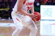 体育视频直播-锋线的答案！媒体人：王俊杰太优秀了 千万别回CBA